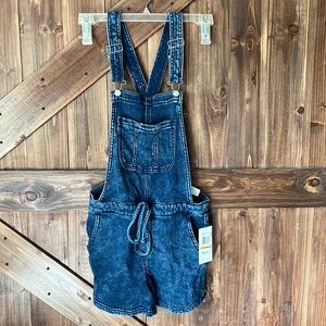 Wallflower shorts overall size S NWT